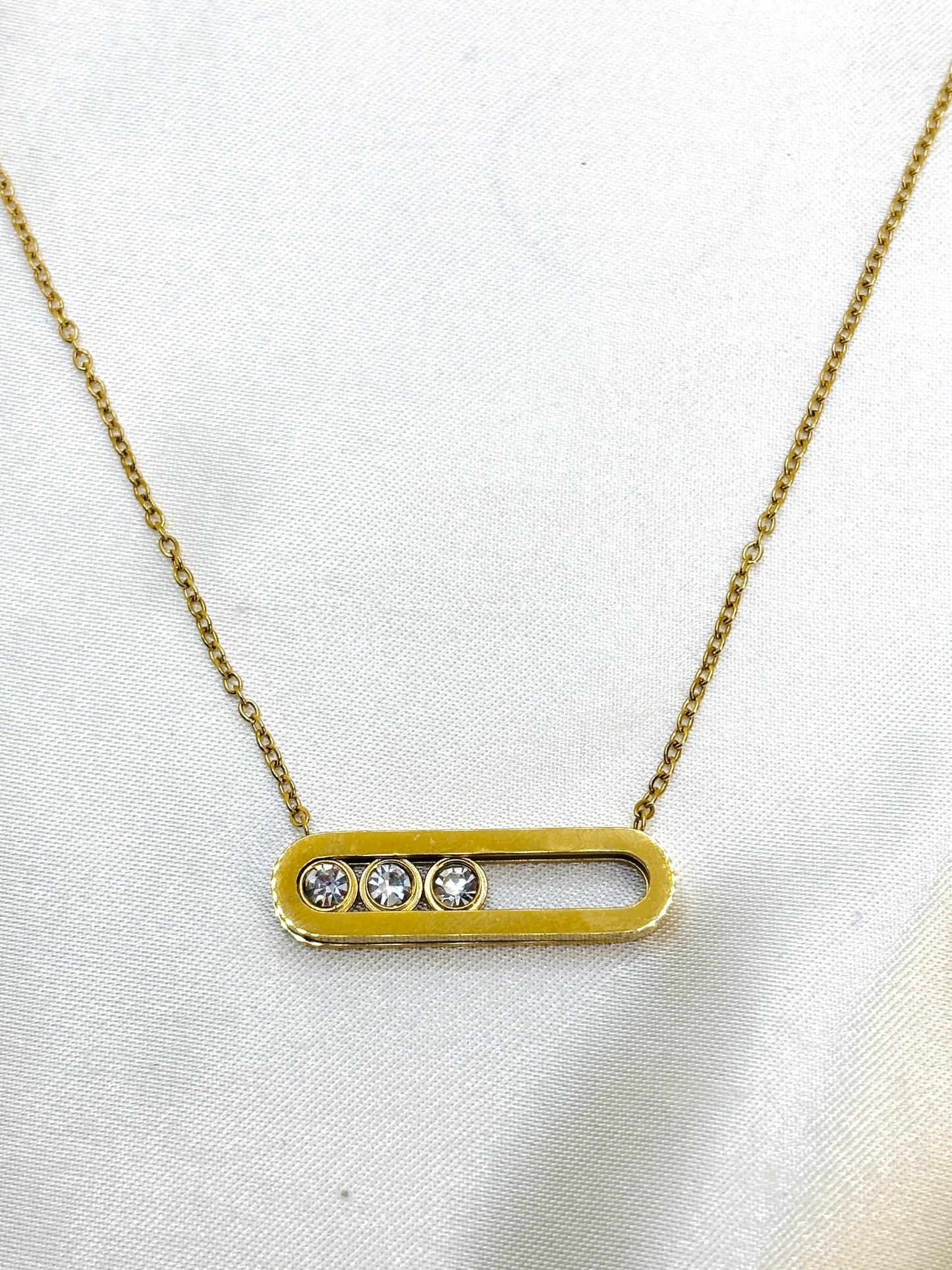 Collier Miss